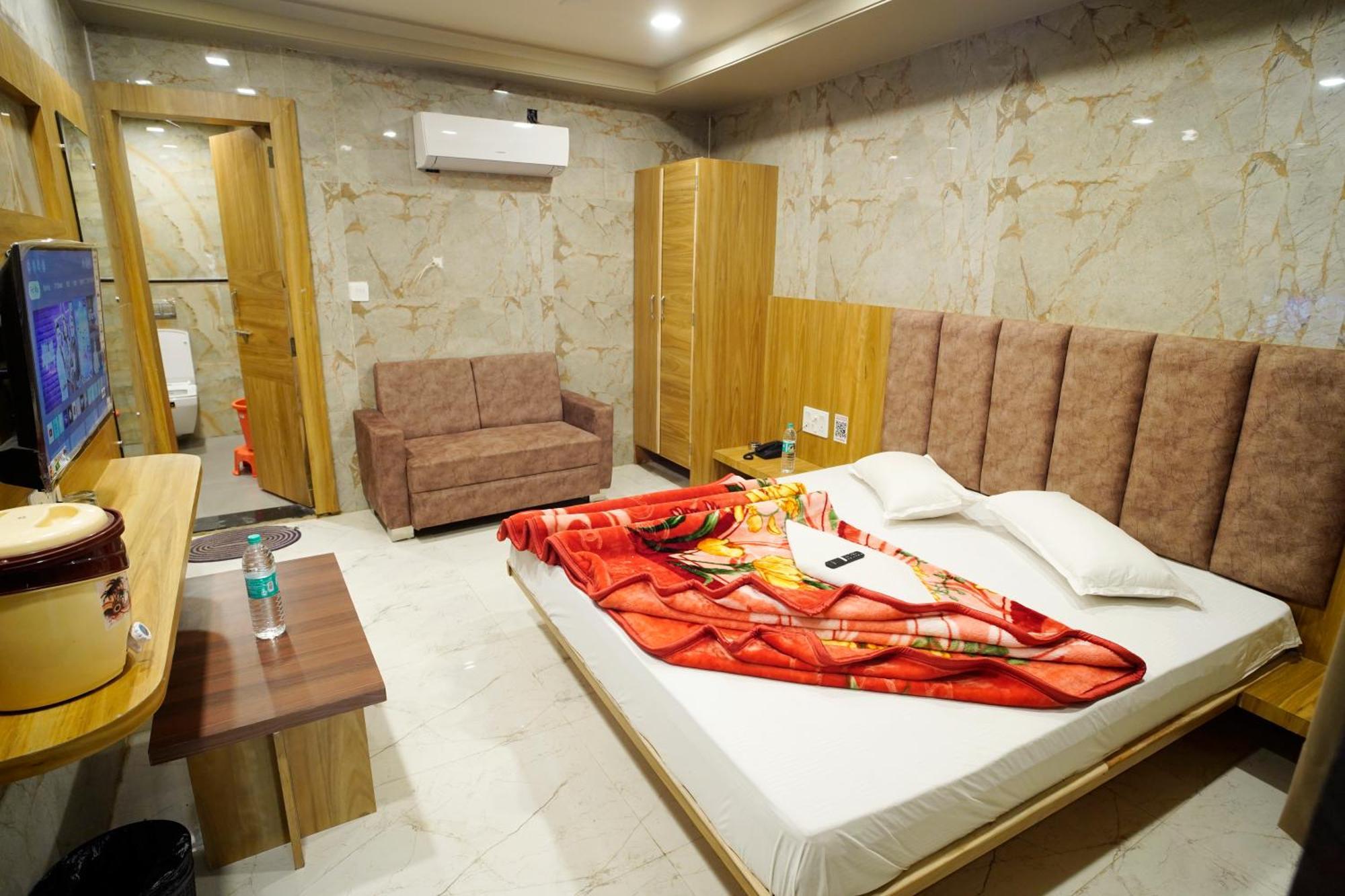 Hotel New Sundaram 150 Mtrs From Dargah Ajmer Exterior foto